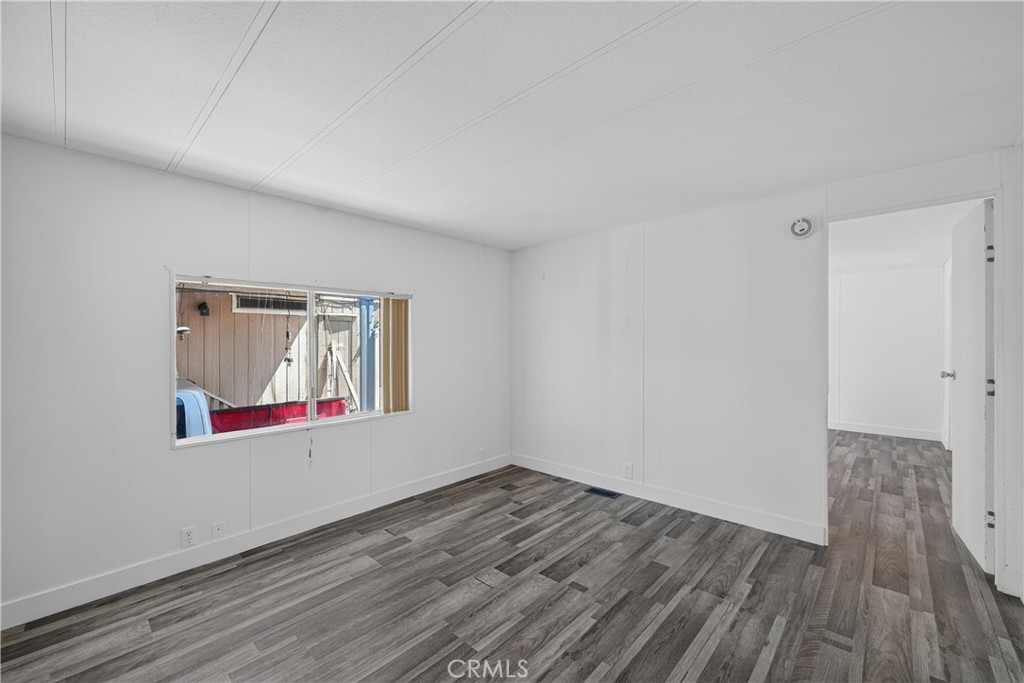 9080 Bloomfield 84