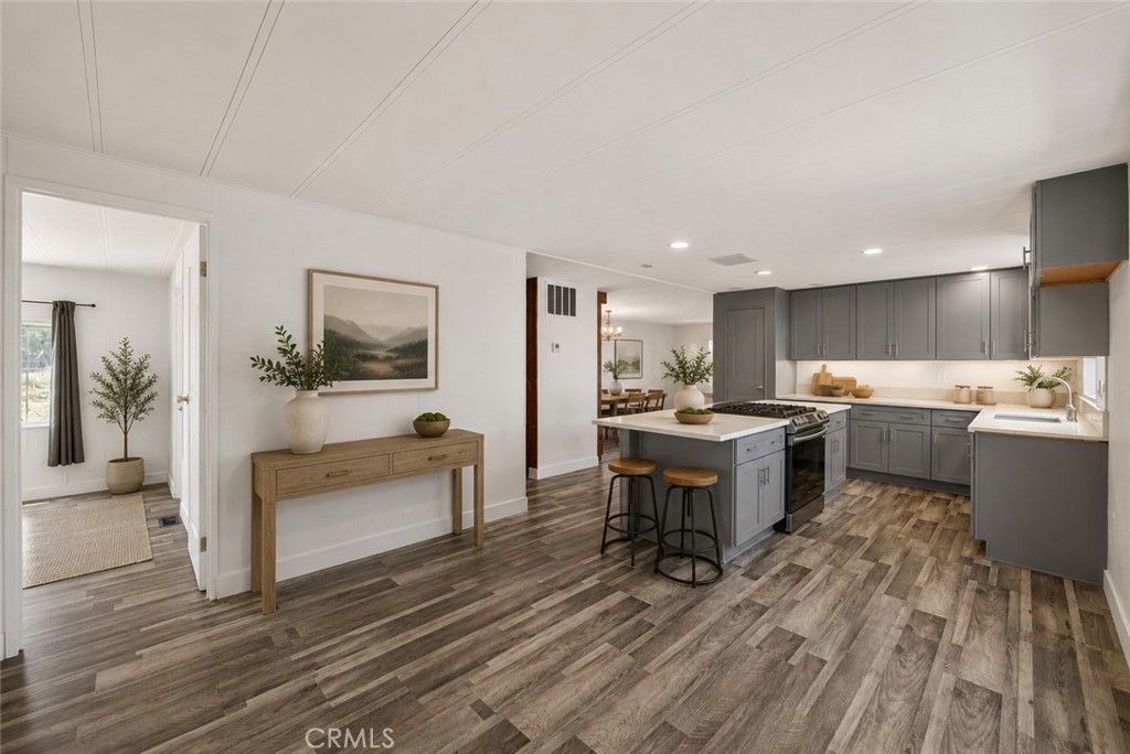 9080 Bloomfield 84