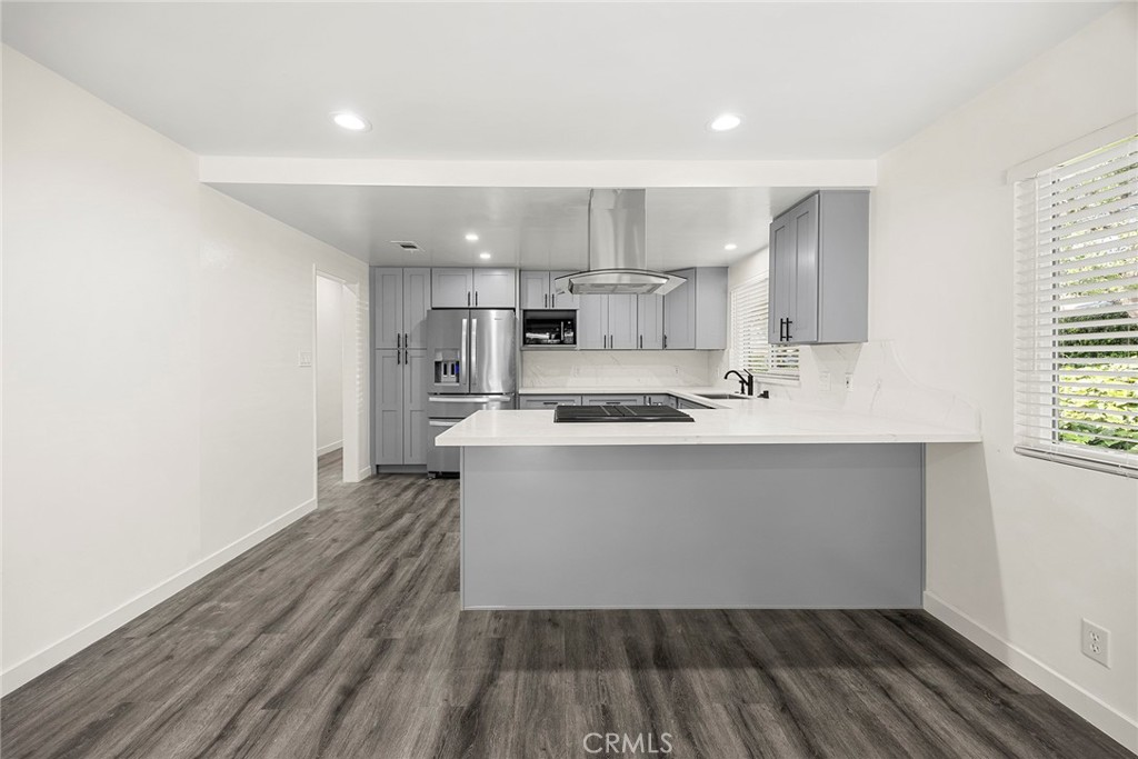 369 San Juan