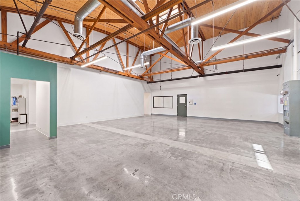4609 Hampton