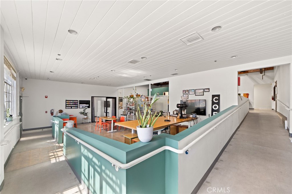 4609 Hampton