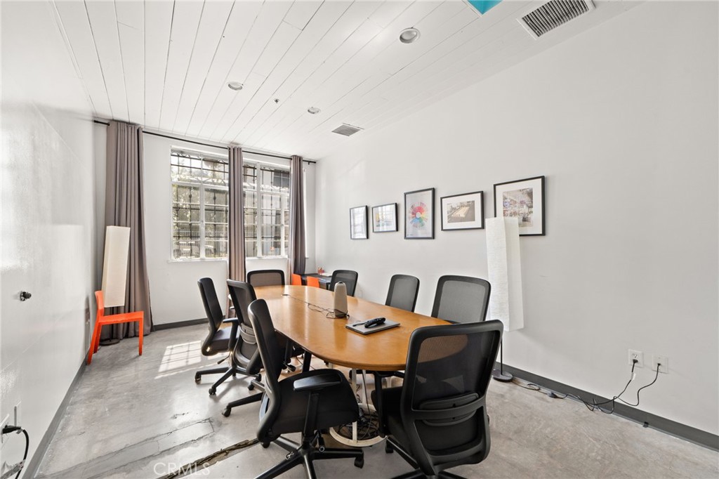 4609 Hampton