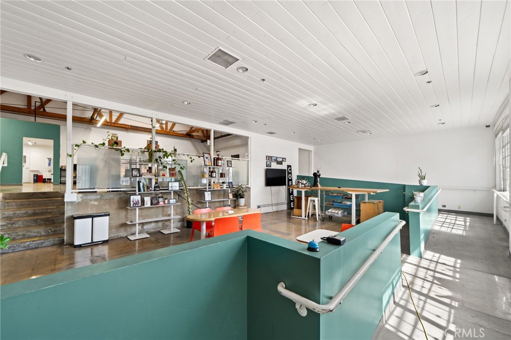 4609 Hampton