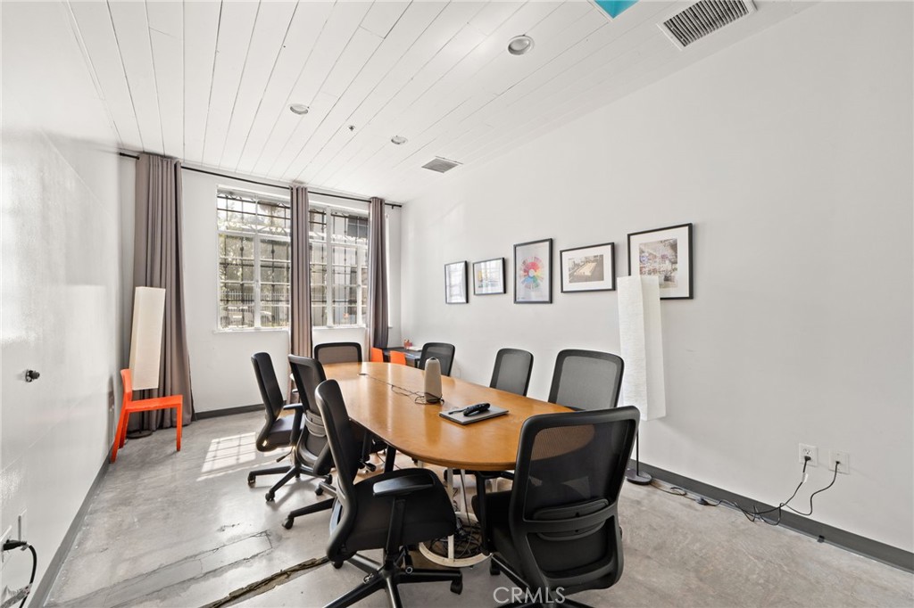 4609 Hampton