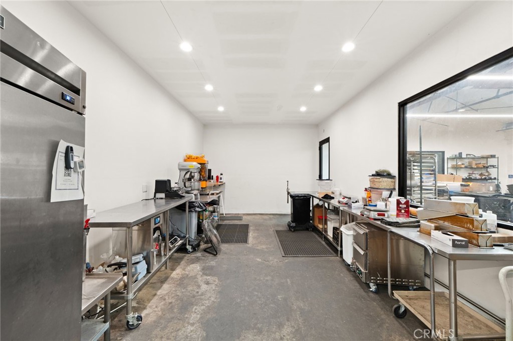 4609 Hampton