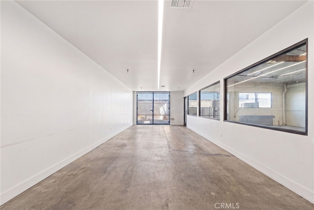 4609 Hampton