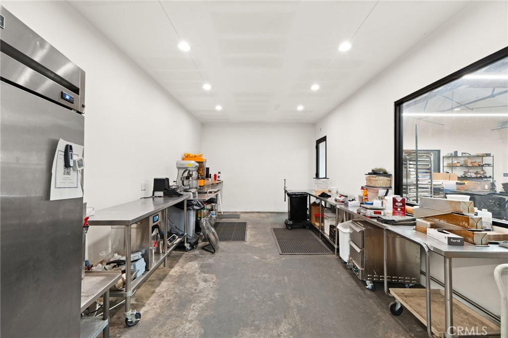 4609 Hampton