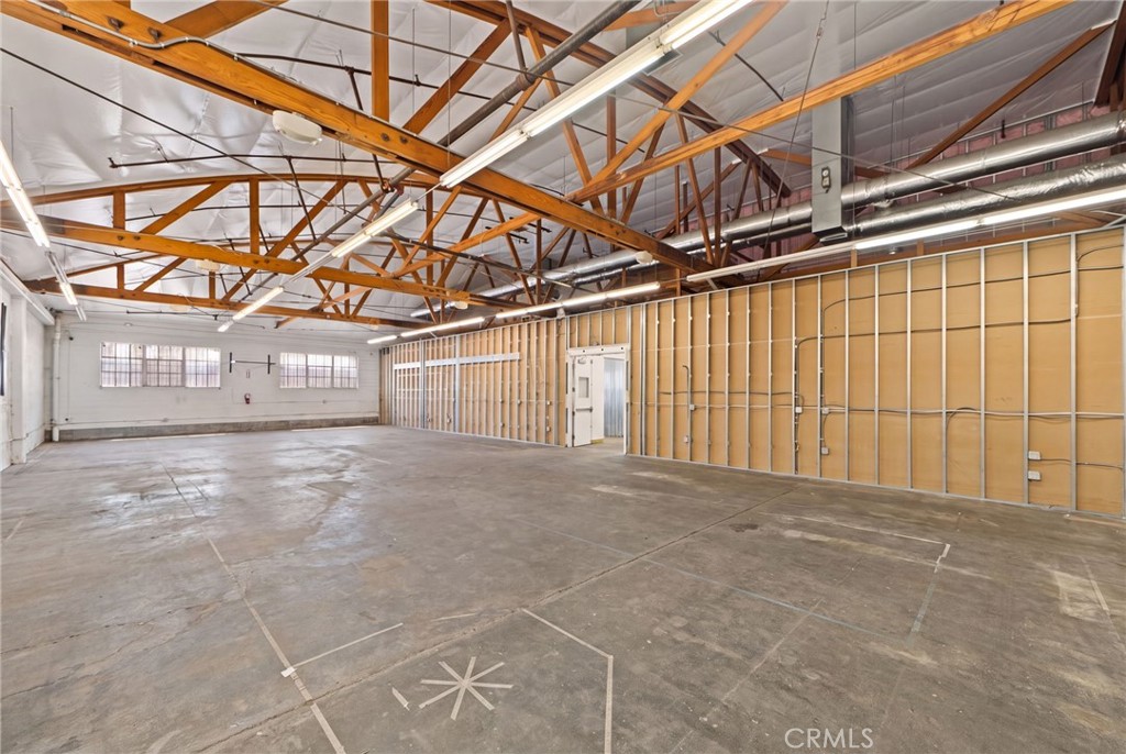 4609 Hampton