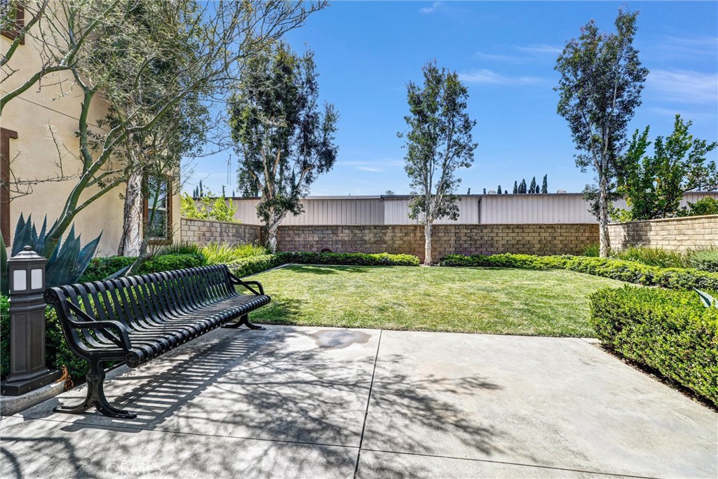 16772 Henry Way