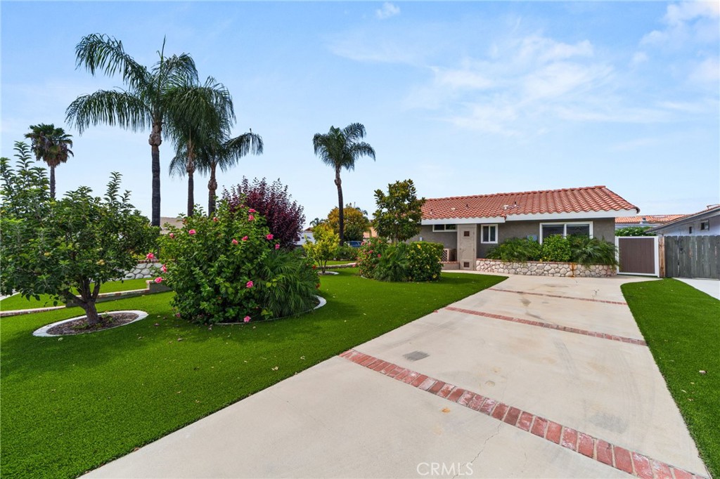 24180 Cruise Circle Drive