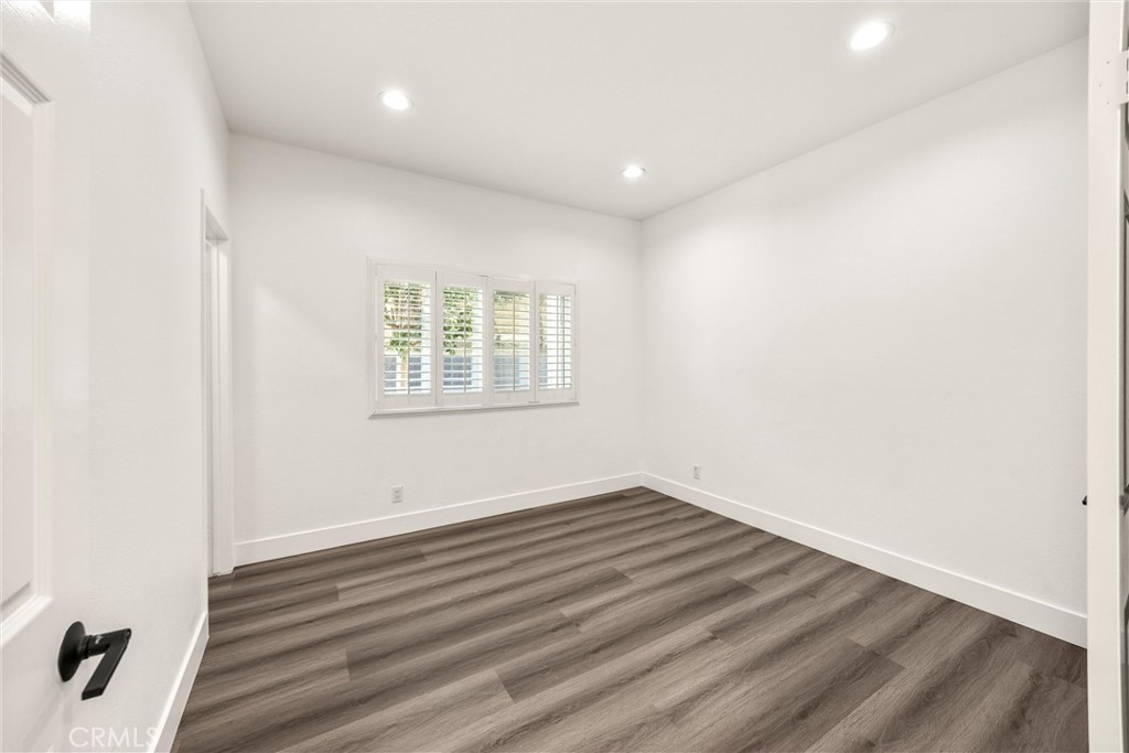 4825 Stonehaven