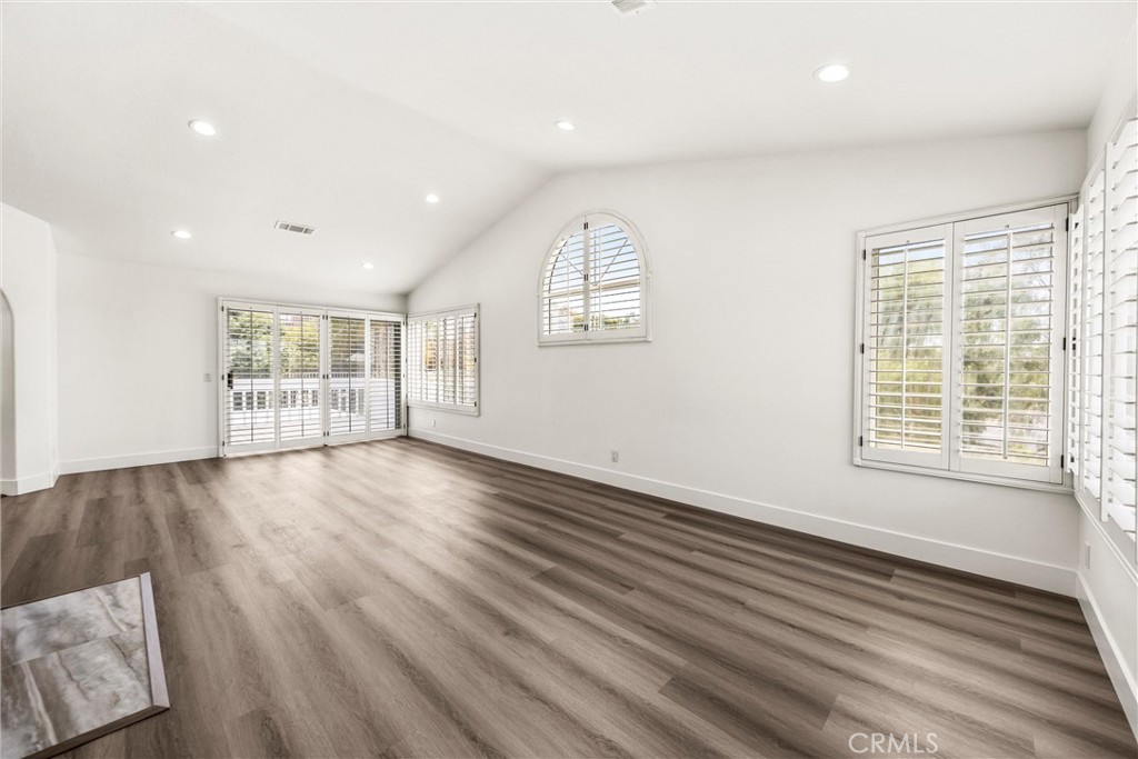 4825 Stonehaven