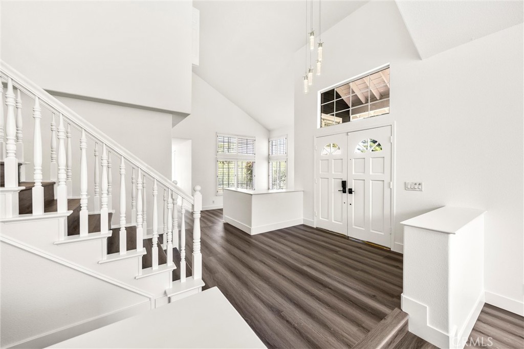 4825 Stonehaven