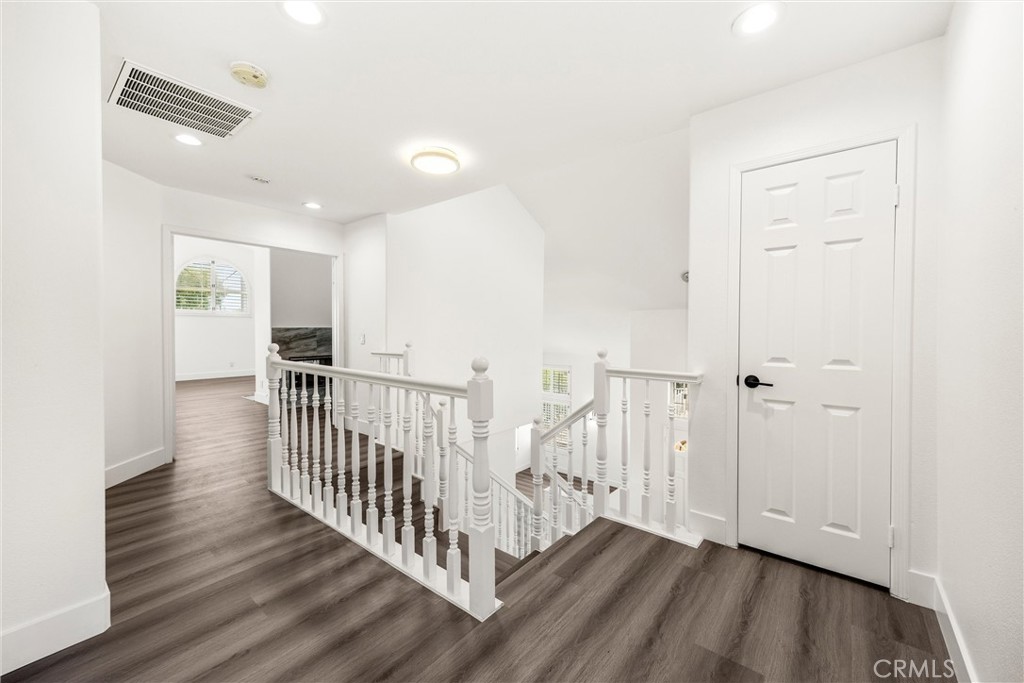 4825 Stonehaven