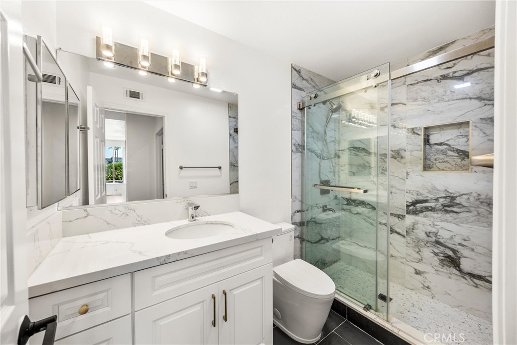 4825 Stonehaven