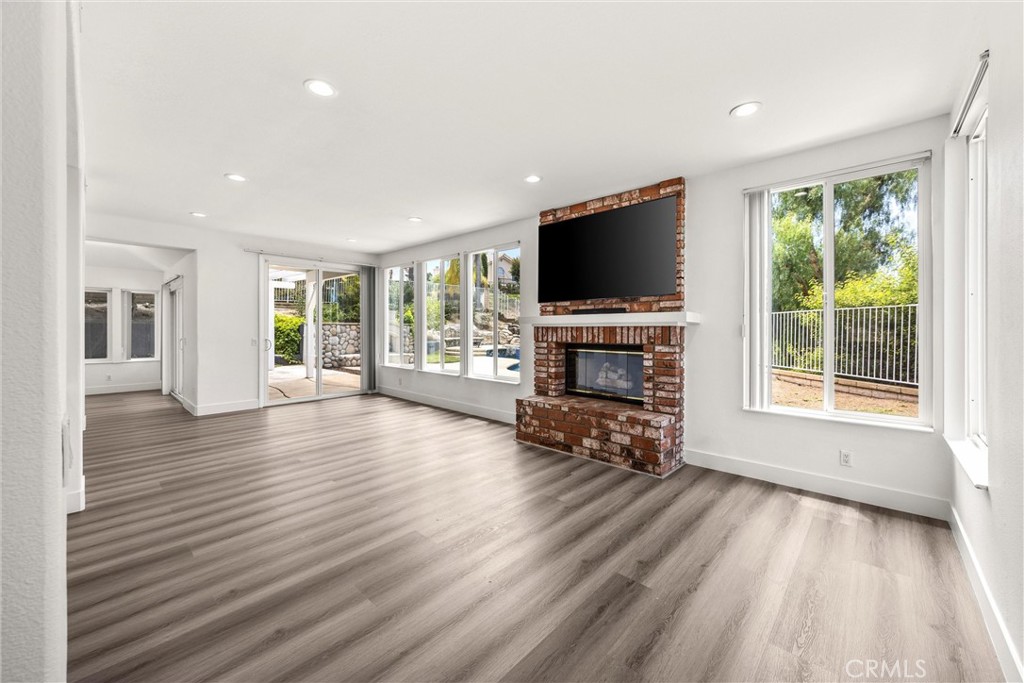 4825 Stonehaven