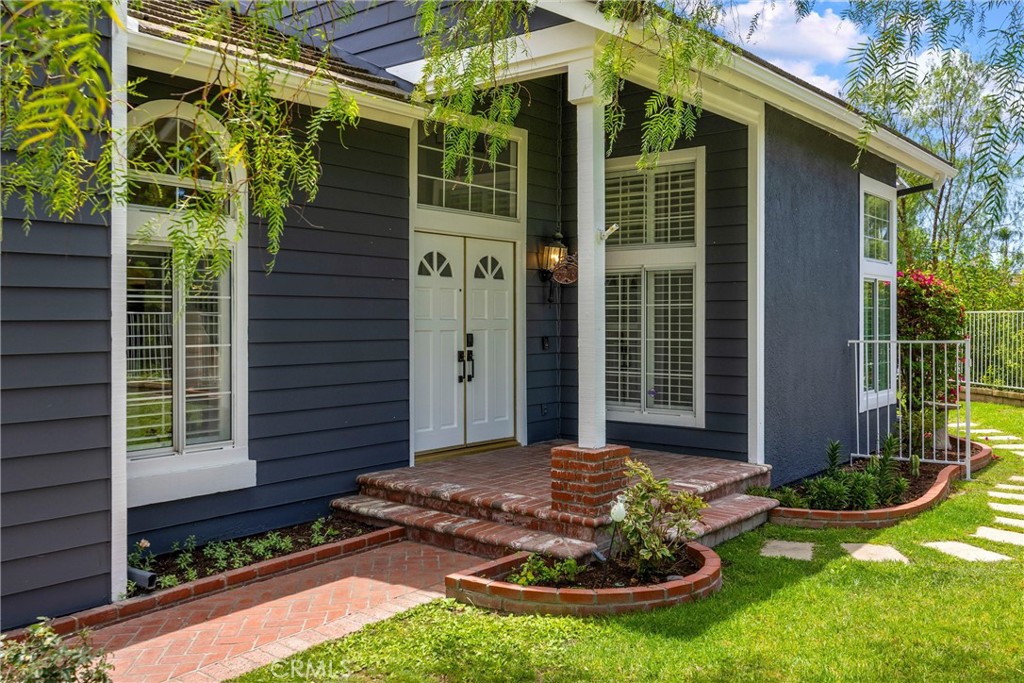 4825 Stonehaven