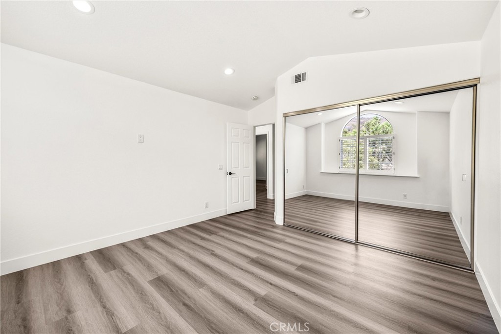 4825 Stonehaven
