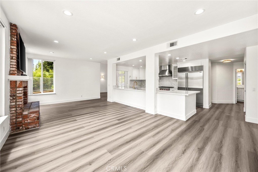 4825 Stonehaven