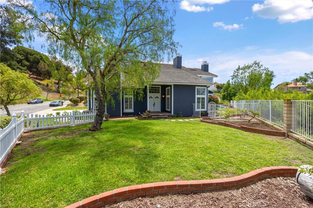 4825 Stonehaven