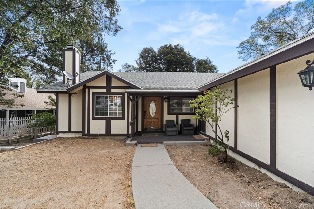 1541 Krause Lane