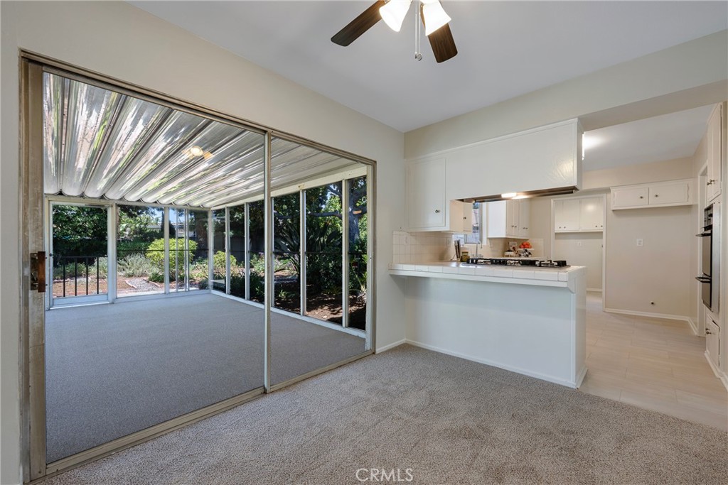 2115 E South Redwood Dr