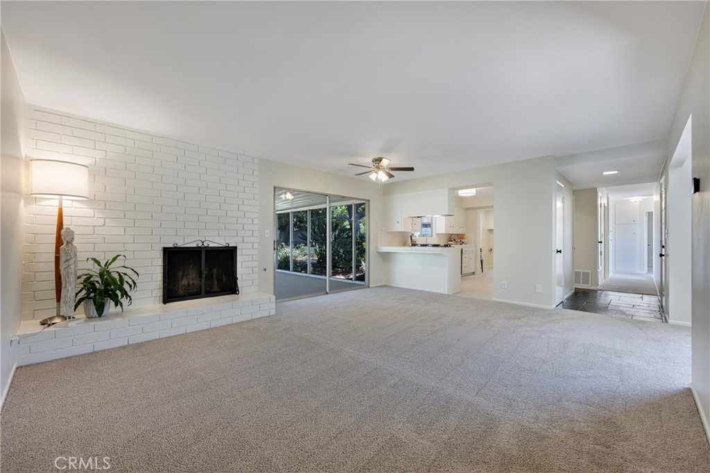 2115 E South Redwood Dr