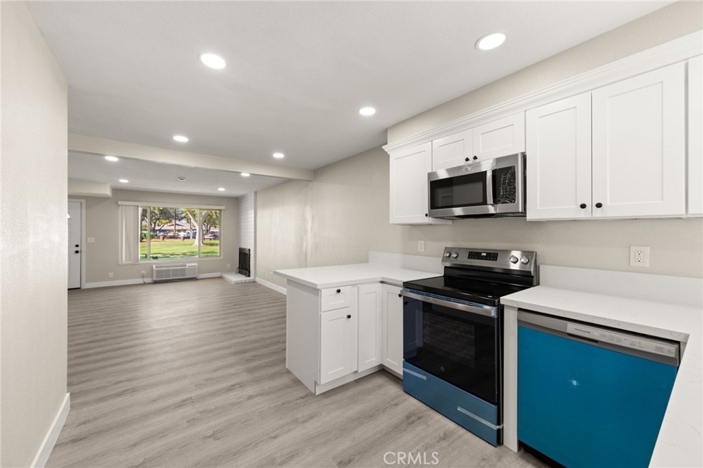 1722 Mitchell 36