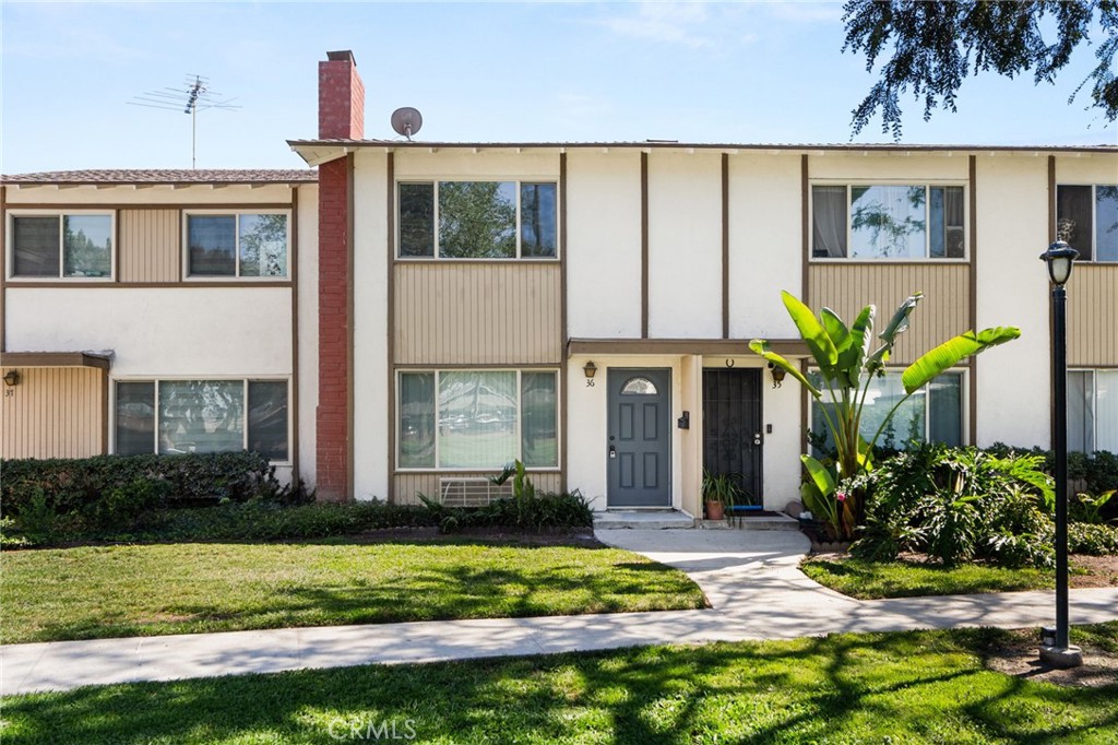 1722 Mitchell 36