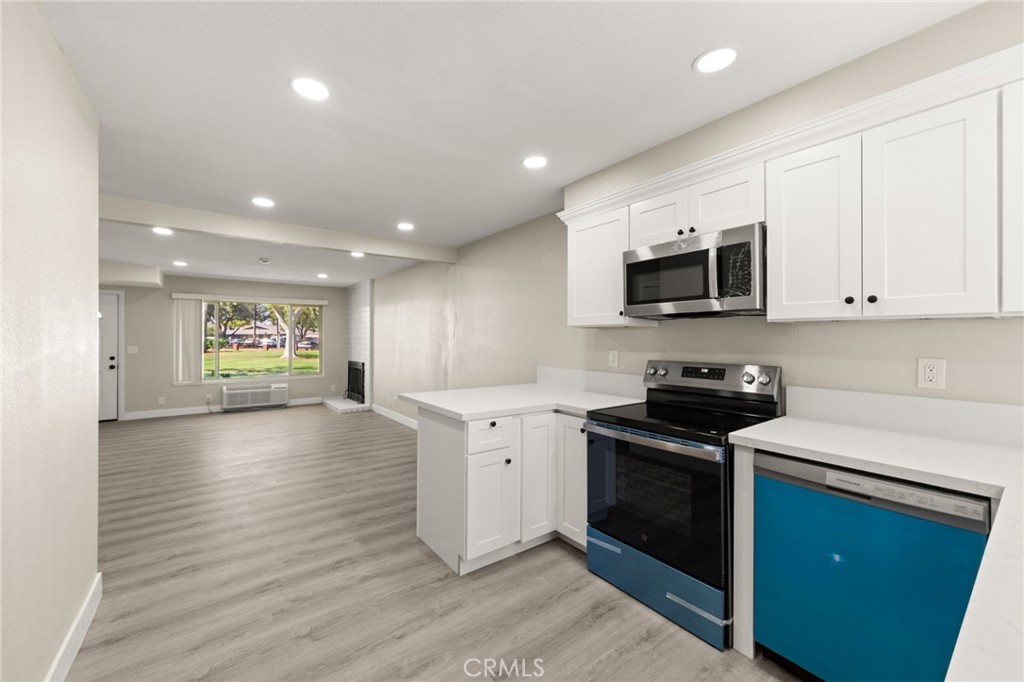 1722 Mitchell 36