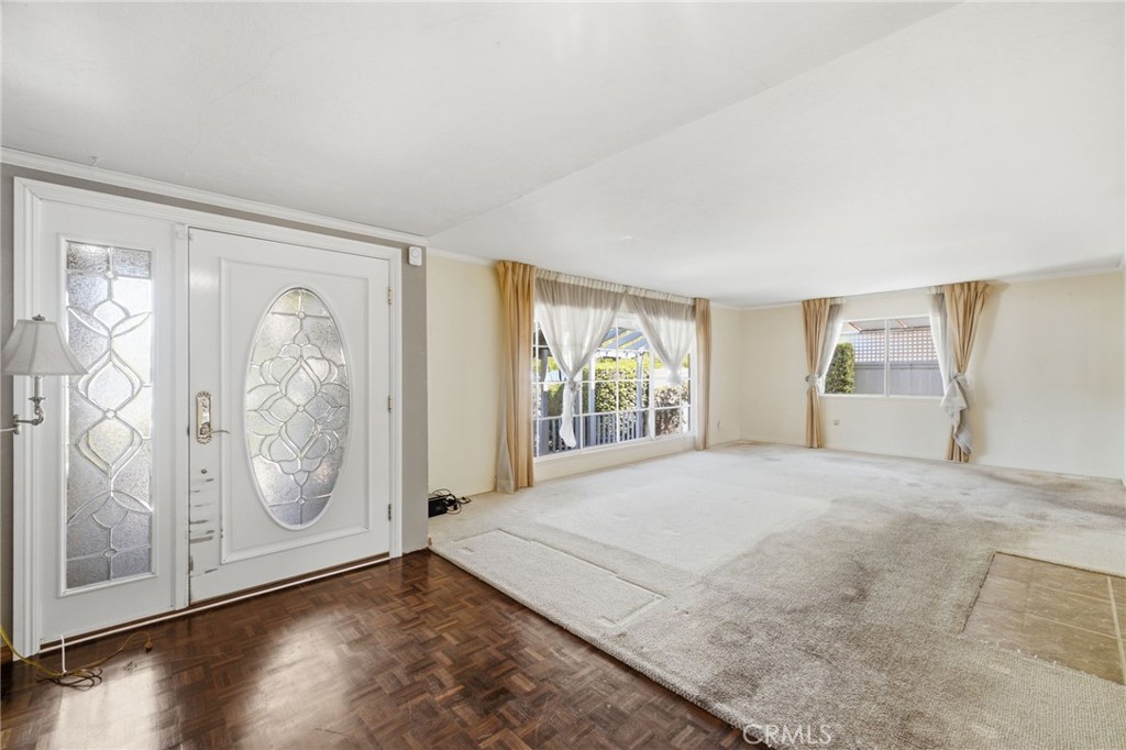 1800 Camino Centroloma