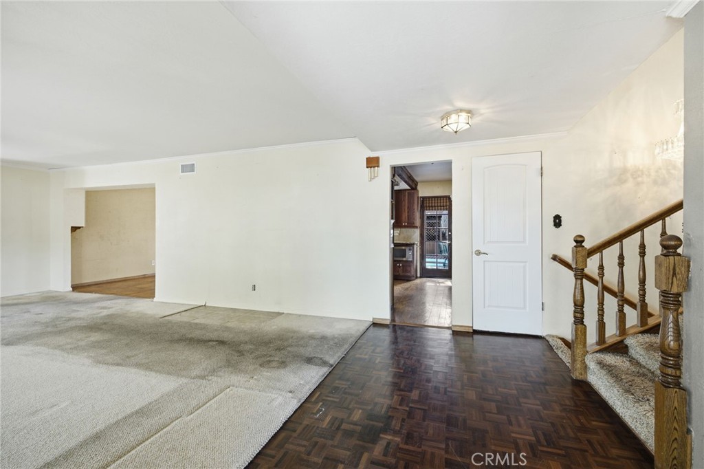 1800 Camino Centroloma