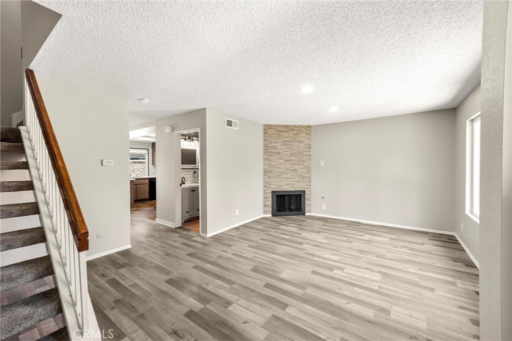 307 Aqueduct Court