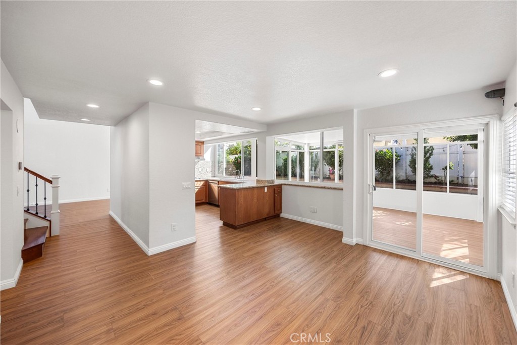371 N Brook Glen