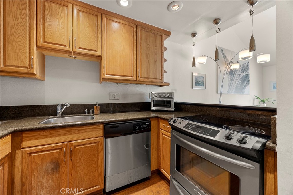 3046 Associated Road 44