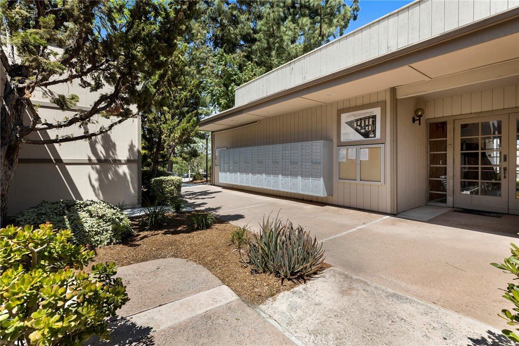 3046 Associated Road 44