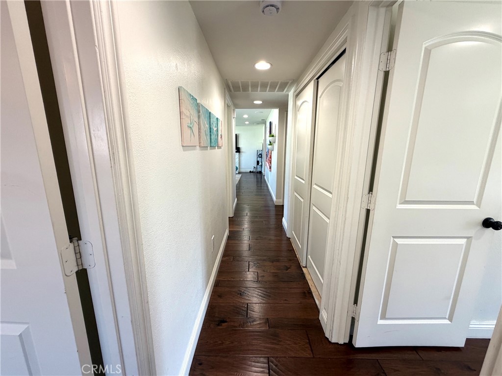 6812 Chapman