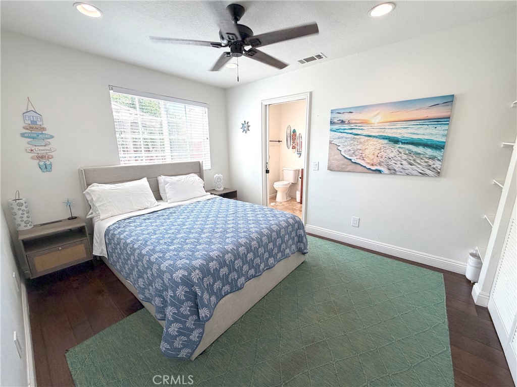 6812 Chapman