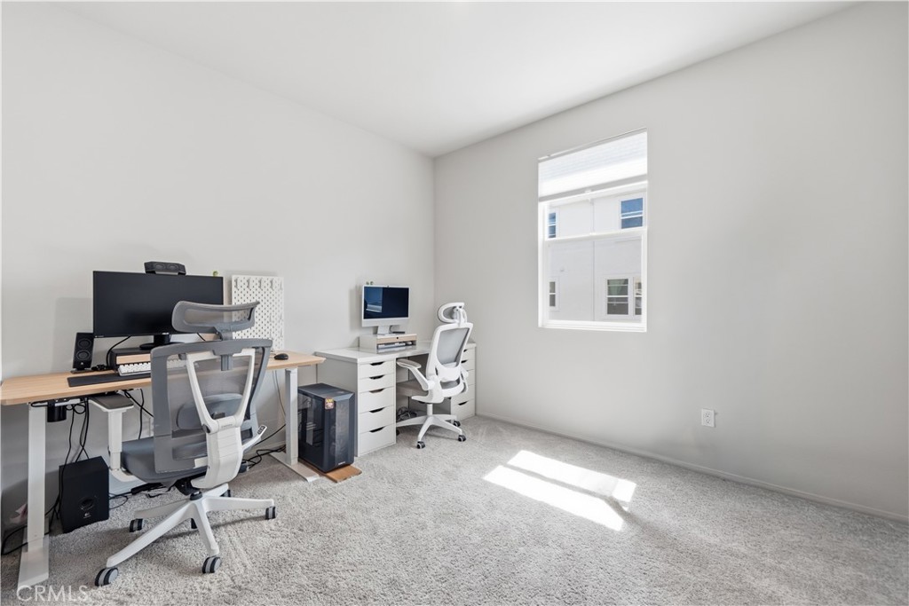 1756 Cayton