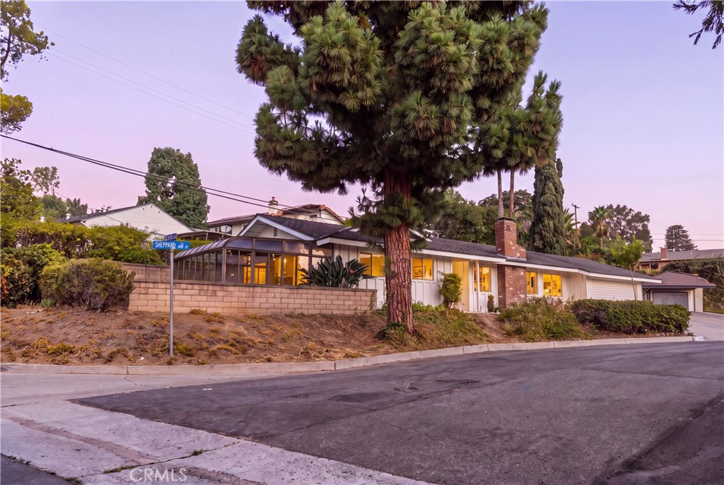 1201 Sheppard Drive