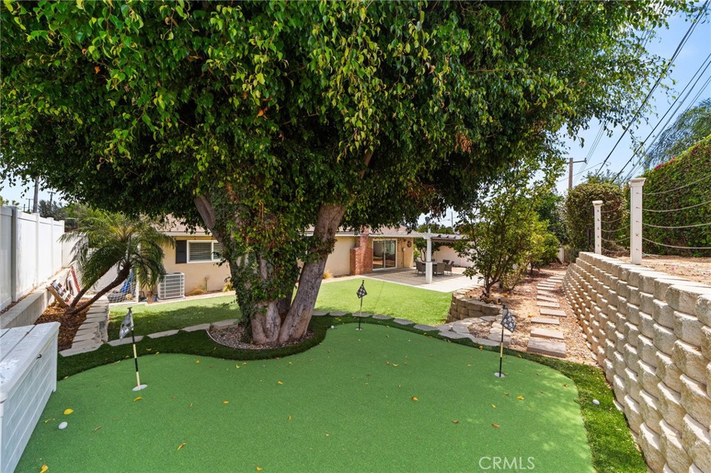 4541 Boeing Avenue
