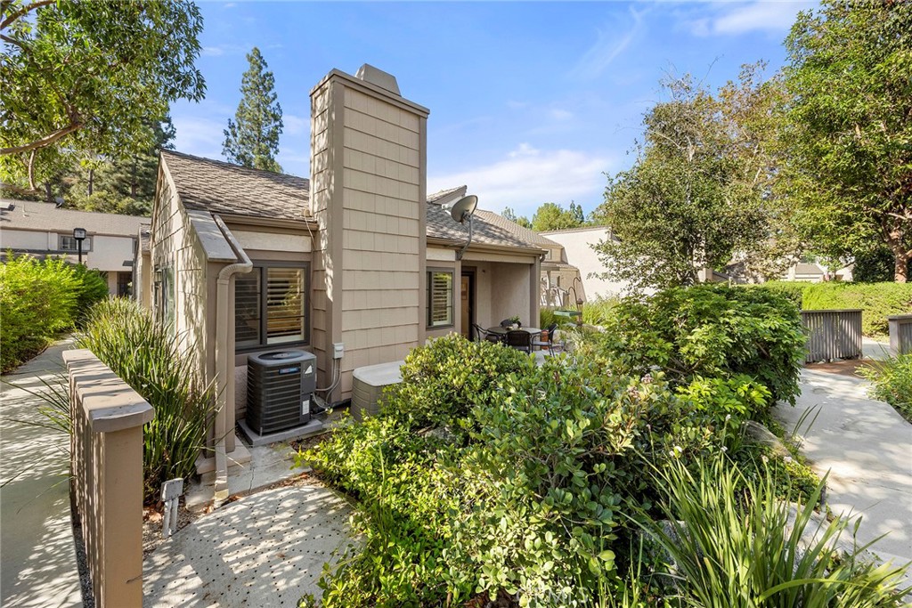 1635 Shady Brook Drive 162