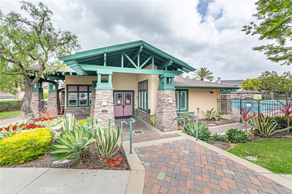 17808 Olive Court