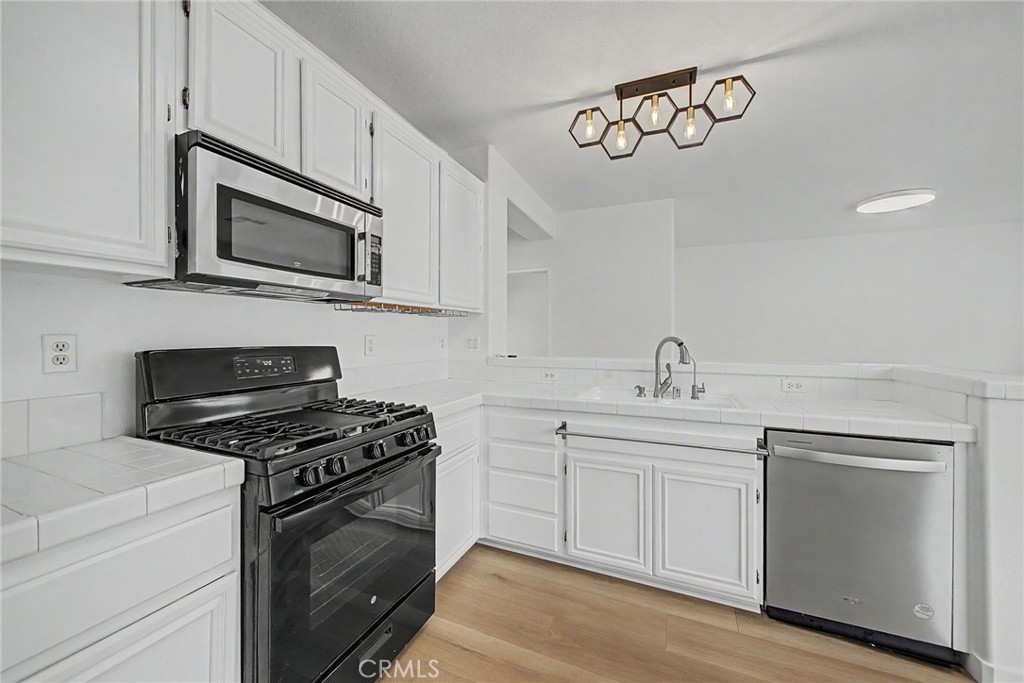 17808 Olive Court