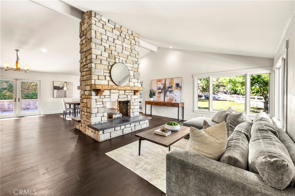 2201 Skyline Dr.