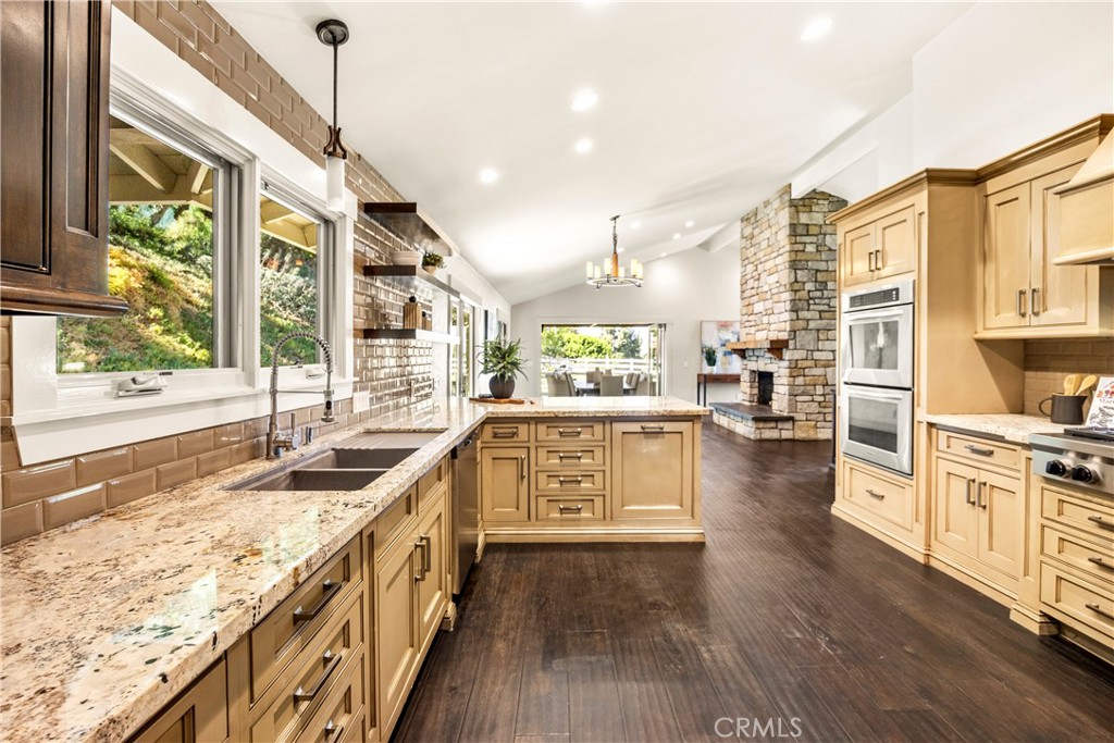 2201 Skyline Dr.