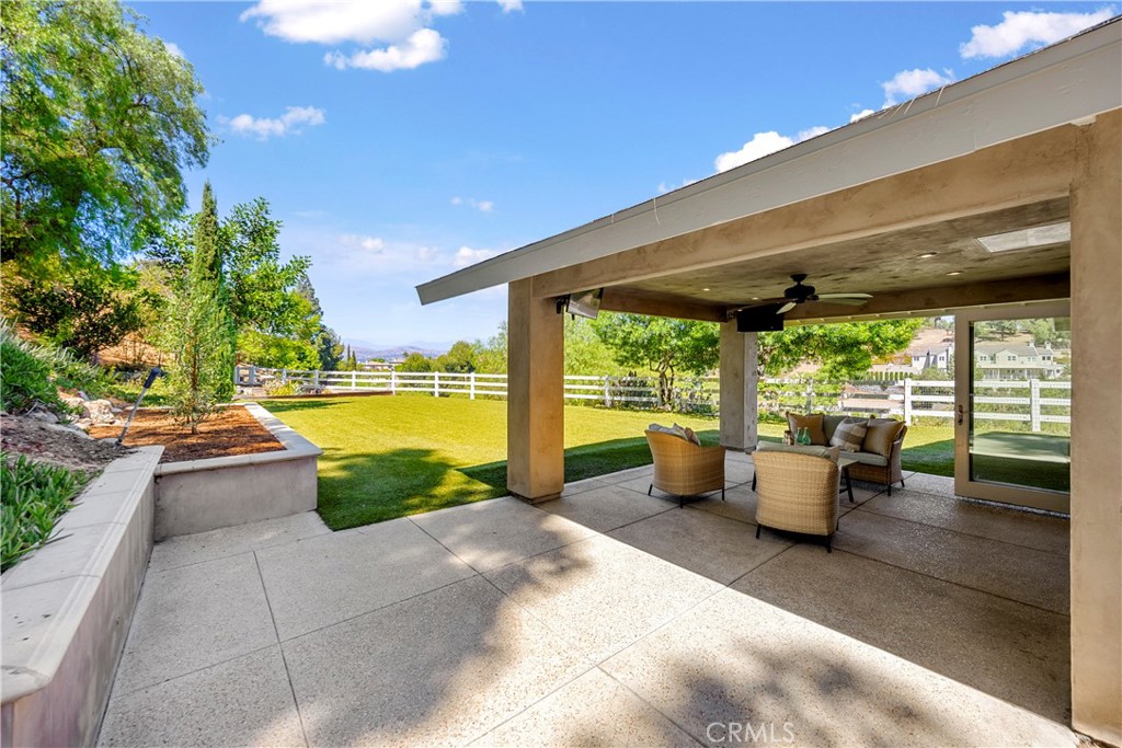 2201 Skyline Dr.