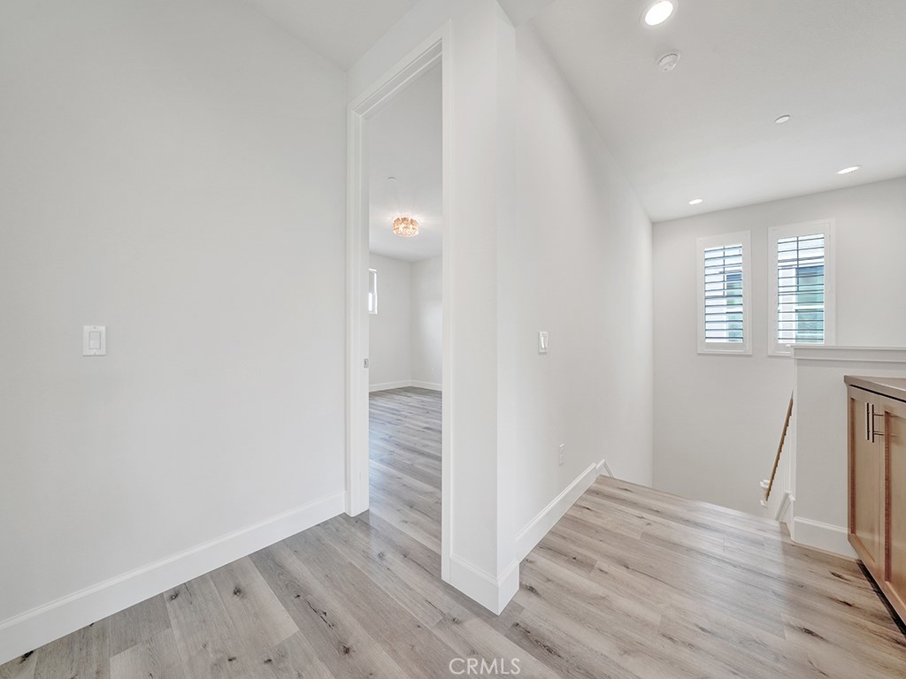 10382 Elizabeth Lane