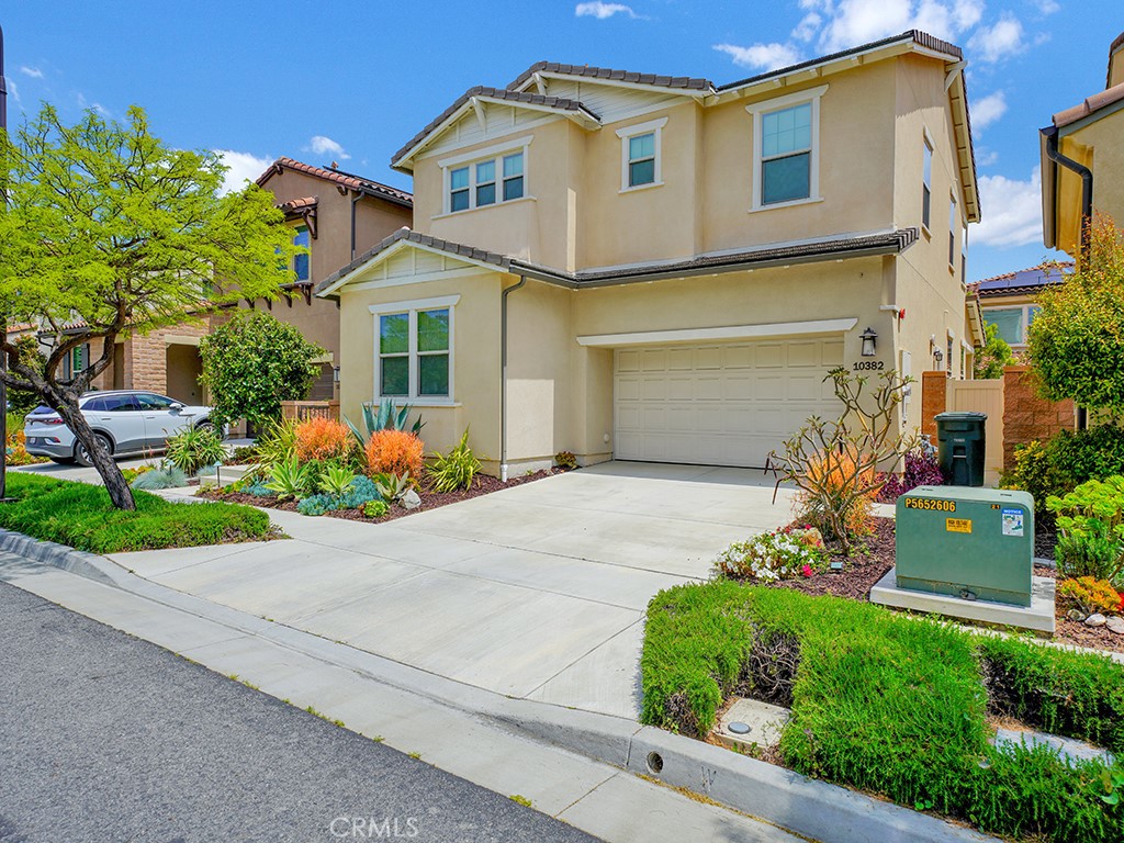 10382 Elizabeth Lane