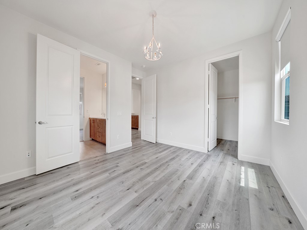 10382 Elizabeth Lane